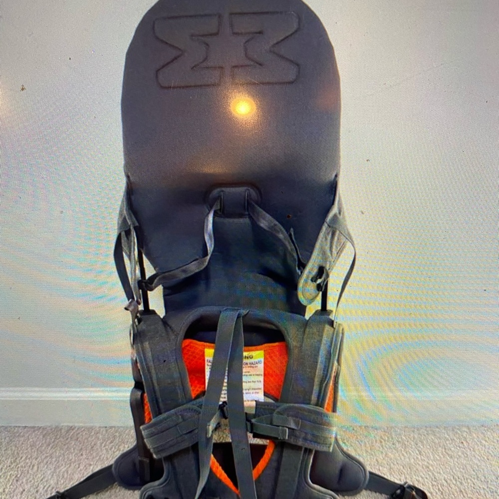 Minimeis baby carrier, like new